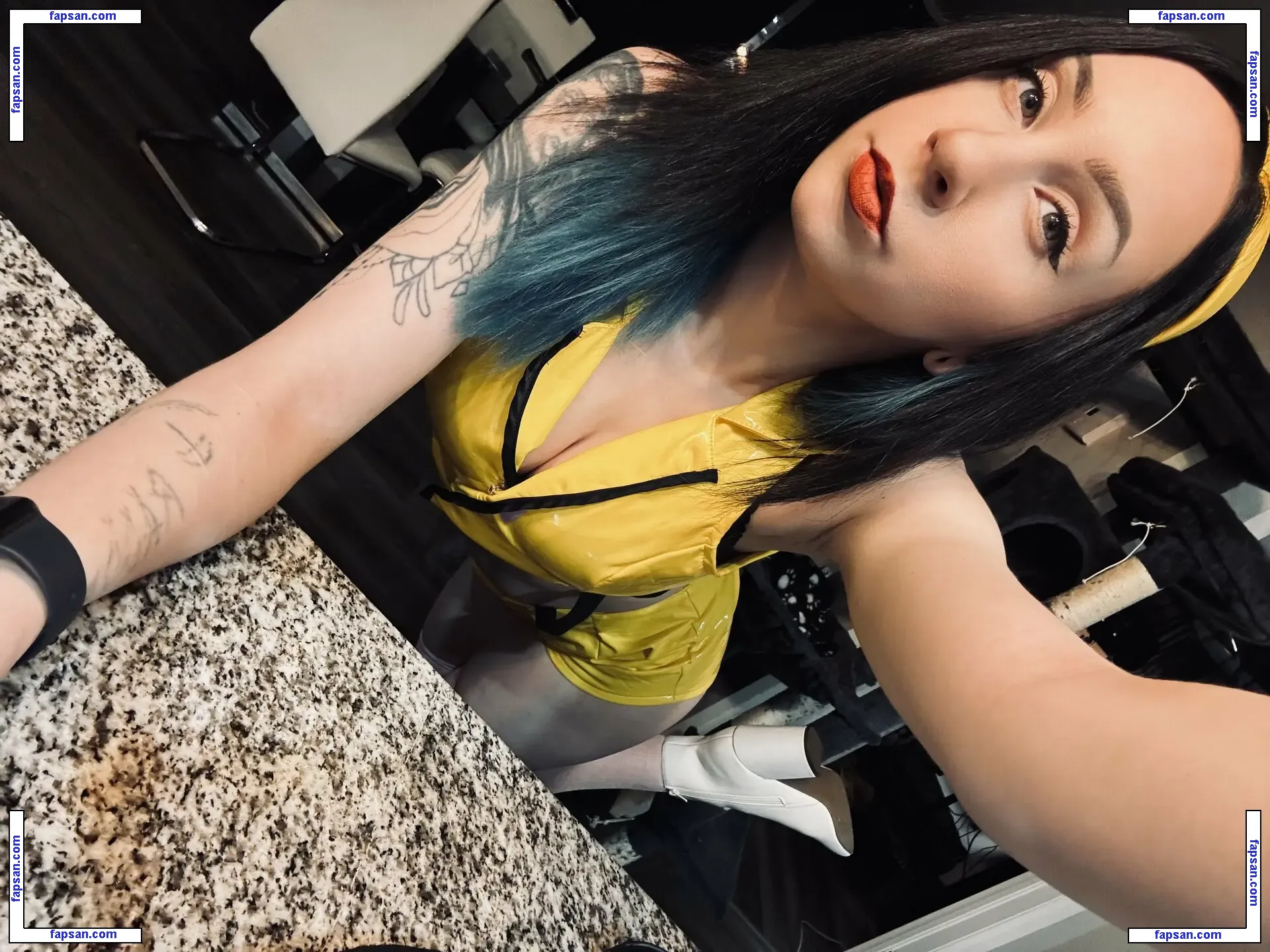 Katlink nude photo #0005 from OnlyFans