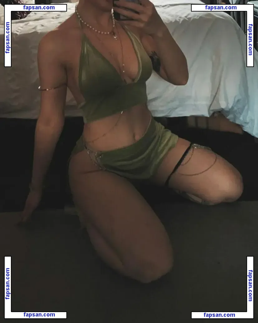 katrinafire666 nude photo #0010 from OnlyFans