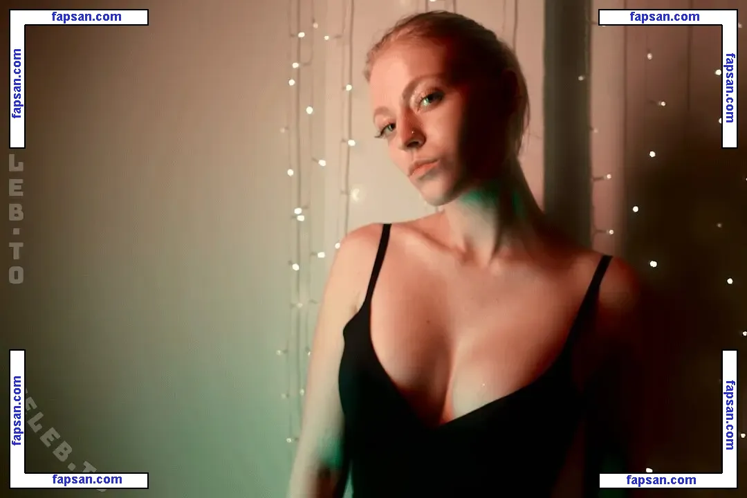 Katrine ASMR голая фото #0012 с Онлифанс