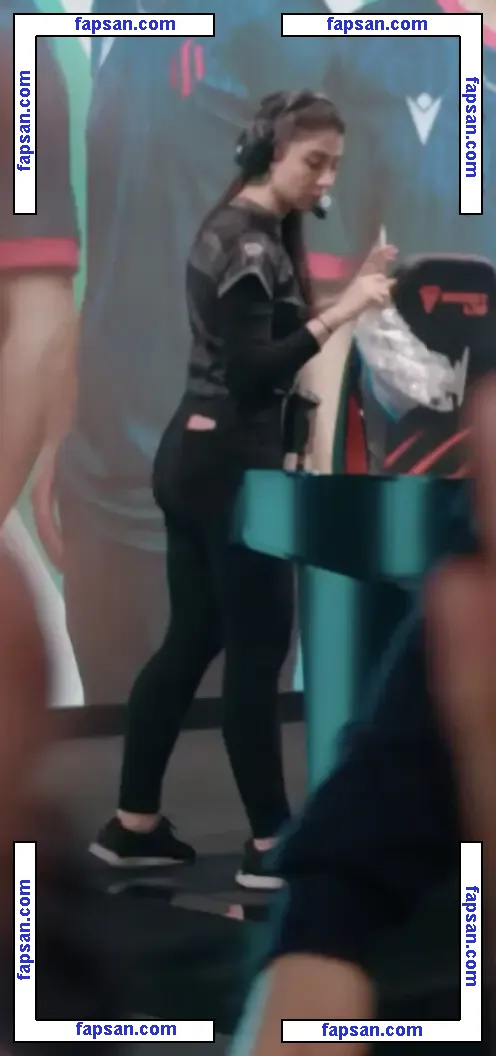 Katsaurus nude photo #0008 from OnlyFans