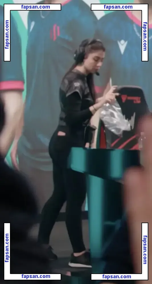 Katsaurus nude photo #0009 from OnlyFans