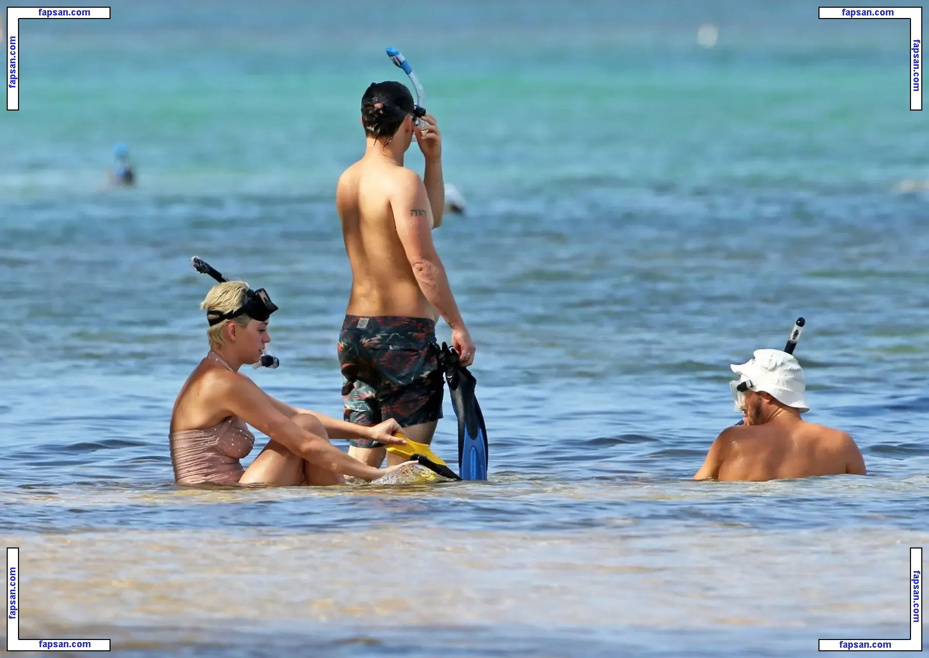 Katy Perry nude photo #0107 from OnlyFans