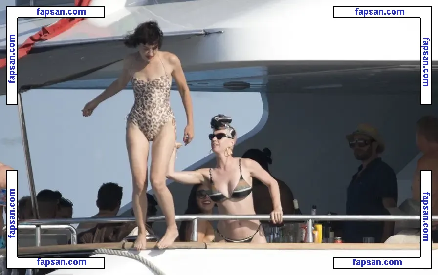 Katy Perry nude photo #0135 from OnlyFans
