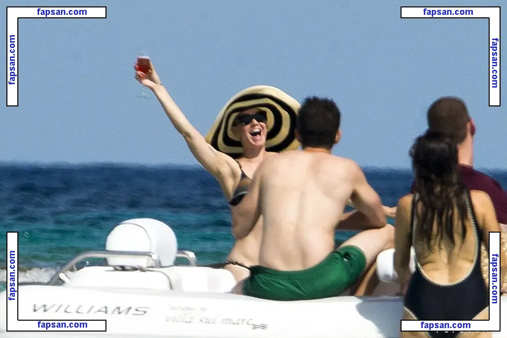 Katy Perry nude photo #0140 from OnlyFans