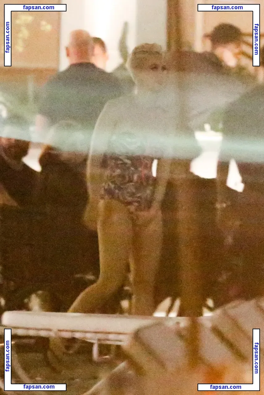 Katy Perry nude photo #0202 from OnlyFans