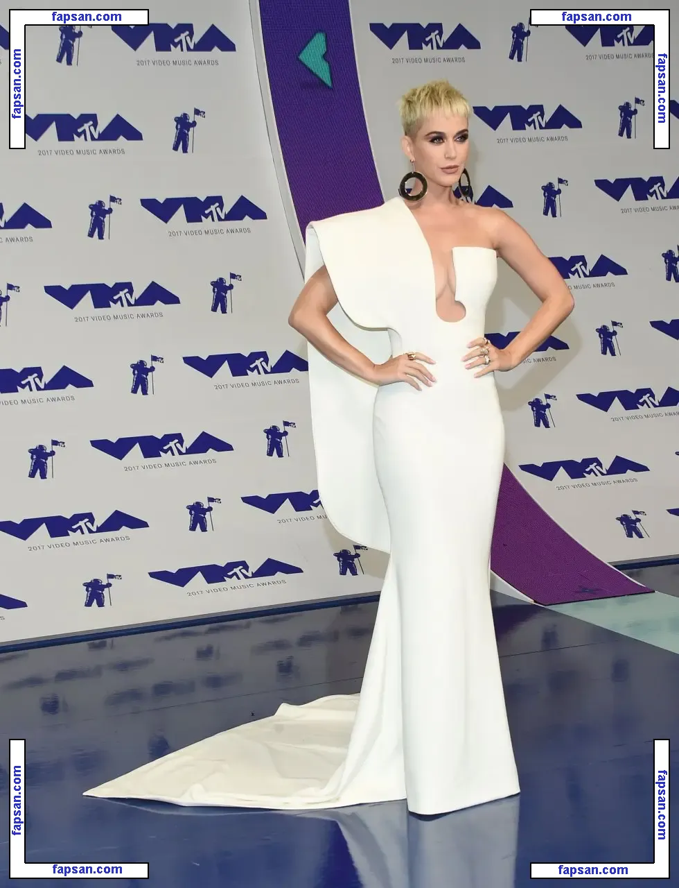 Katy Perry nude photo #0285 from OnlyFans