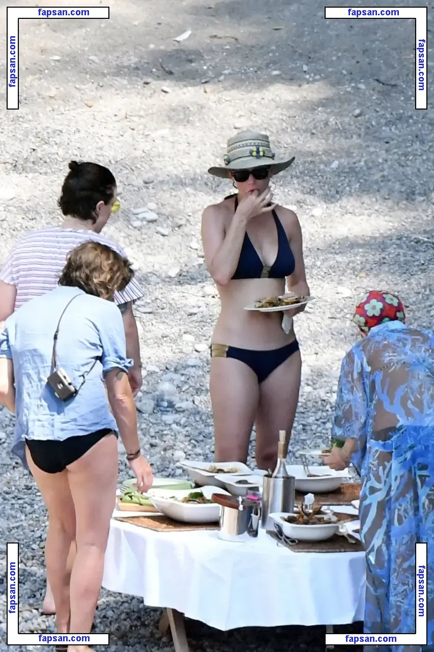 Katy Perry nude photo #0464 from OnlyFans