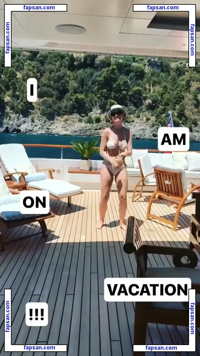 Katy Perry nude photo #0552 from OnlyFans