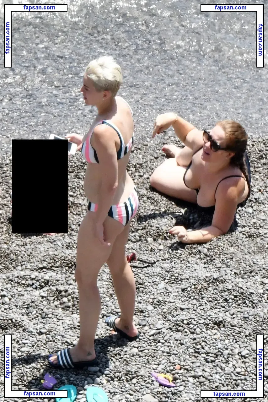 Katy Perry nude photo #0570 from OnlyFans