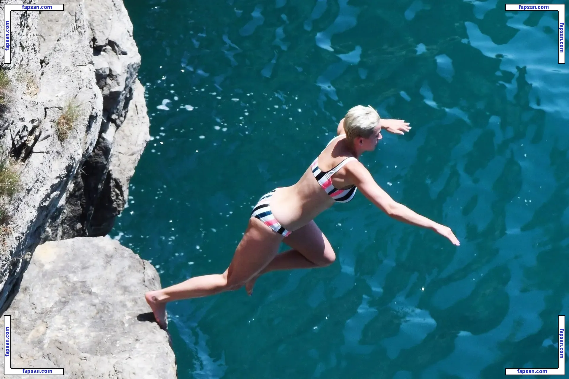 Katy Perry nude photo #0578 from OnlyFans