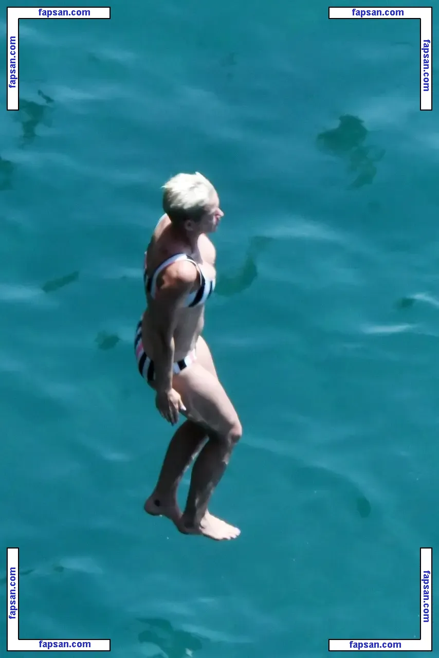 Katy Perry nude photo #0580 from OnlyFans