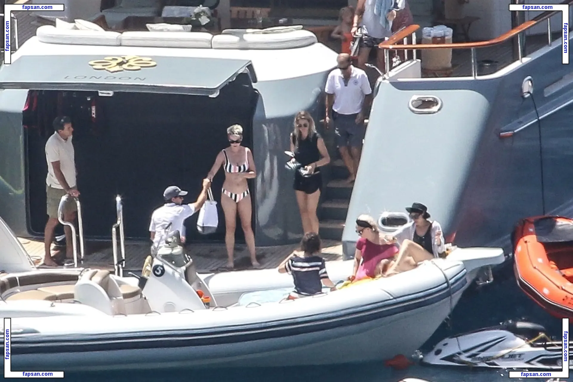 Katy Perry nude photo #0713 from OnlyFans