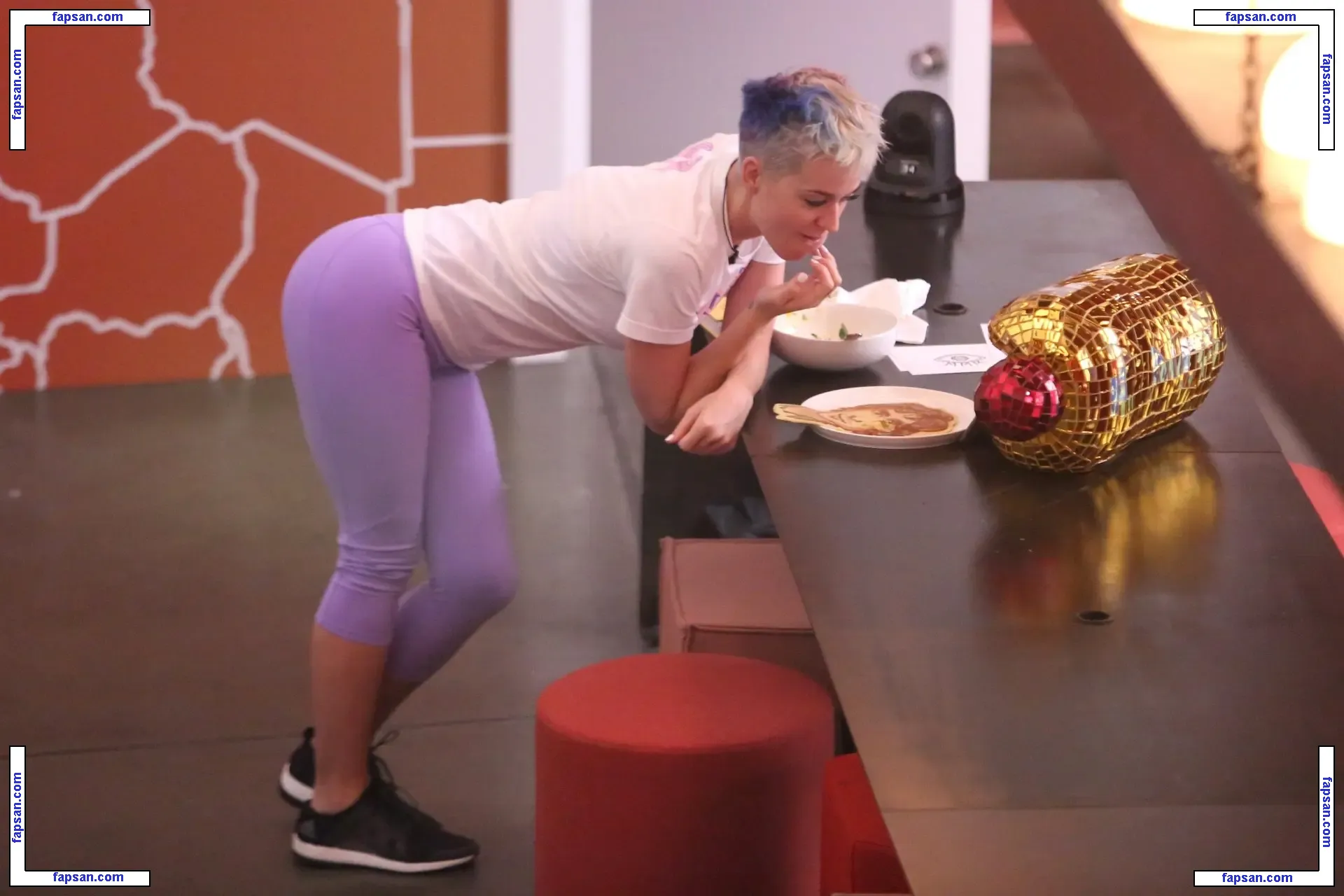 Katy Perry nude photo #0827 from OnlyFans