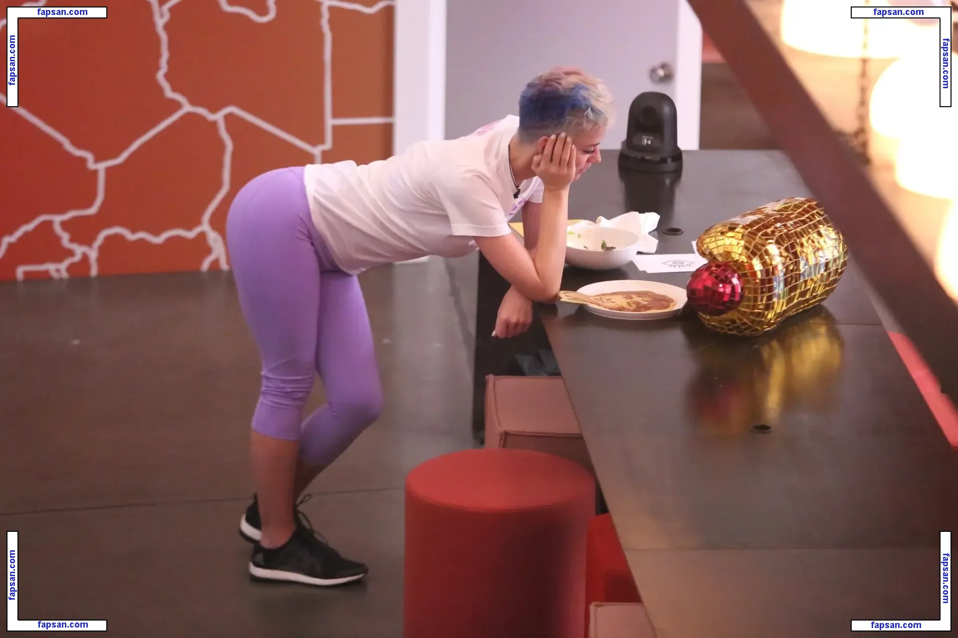 Katy Perry nude photo #0828 from OnlyFans