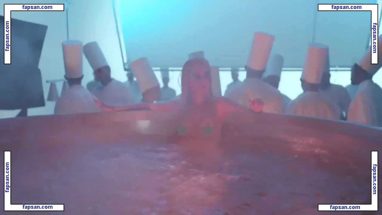 Katy Perry nude photo #0941 from OnlyFans