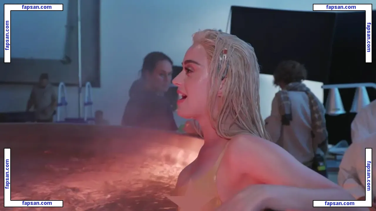 Katy Perry nude photo #0943 from OnlyFans