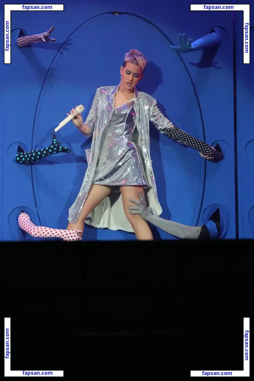 Katy Perry nude photo #0999 from OnlyFans