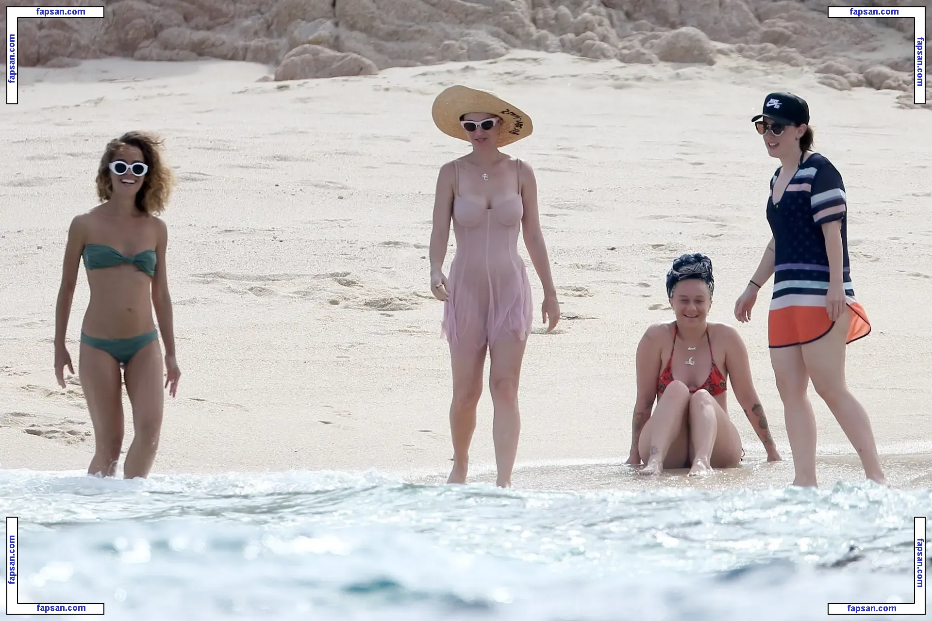 Katy Perry nude photo #1138 from OnlyFans