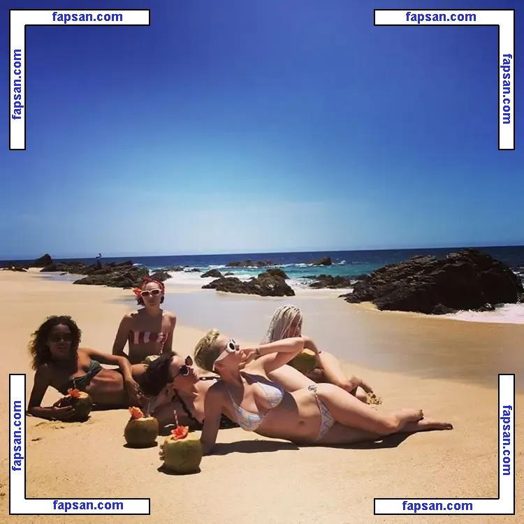 Katy Perry nude photo #1151 from OnlyFans