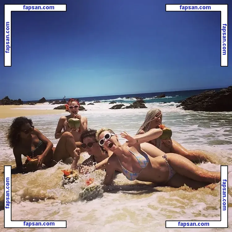 Katy Perry nude photo #1156 from OnlyFans