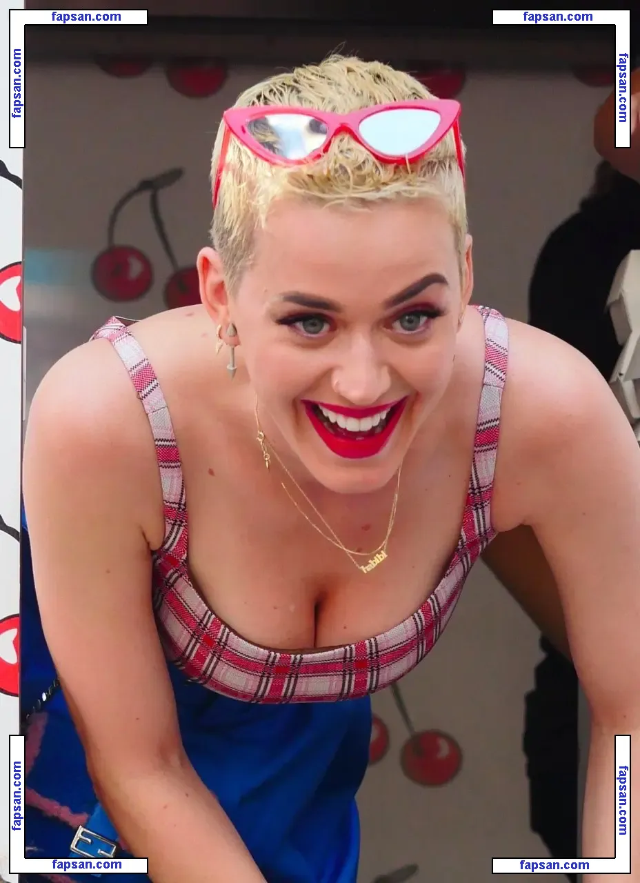 Katy Perry nude photo #1165 from OnlyFans