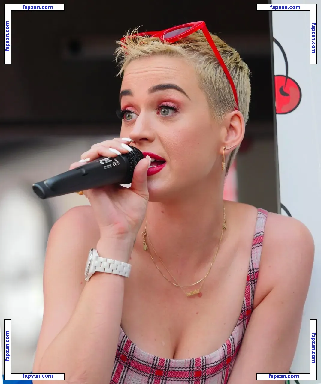 Katy Perry nude photo #1166 from OnlyFans