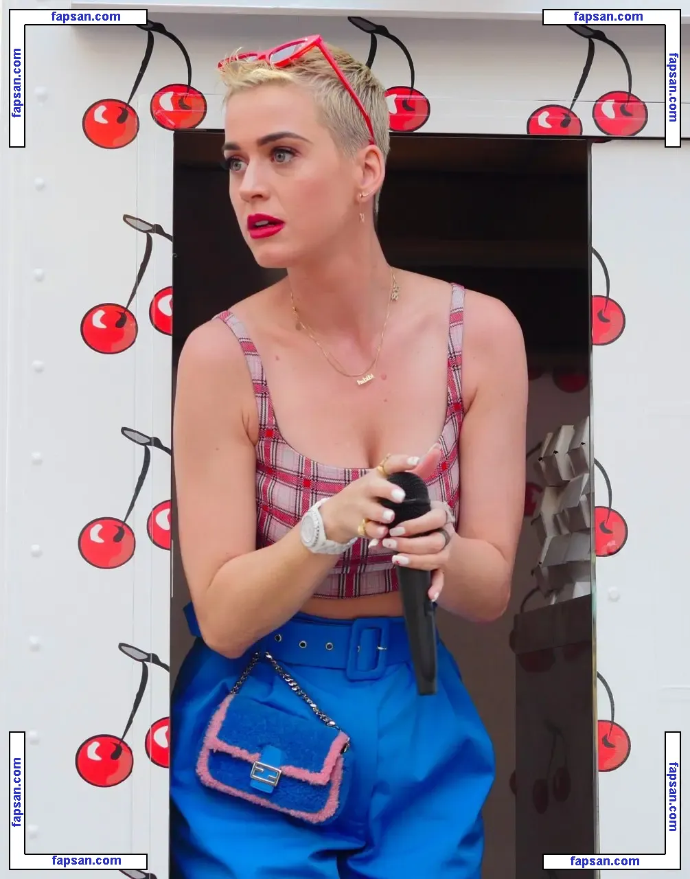 Katy Perry nude photo #1168 from OnlyFans