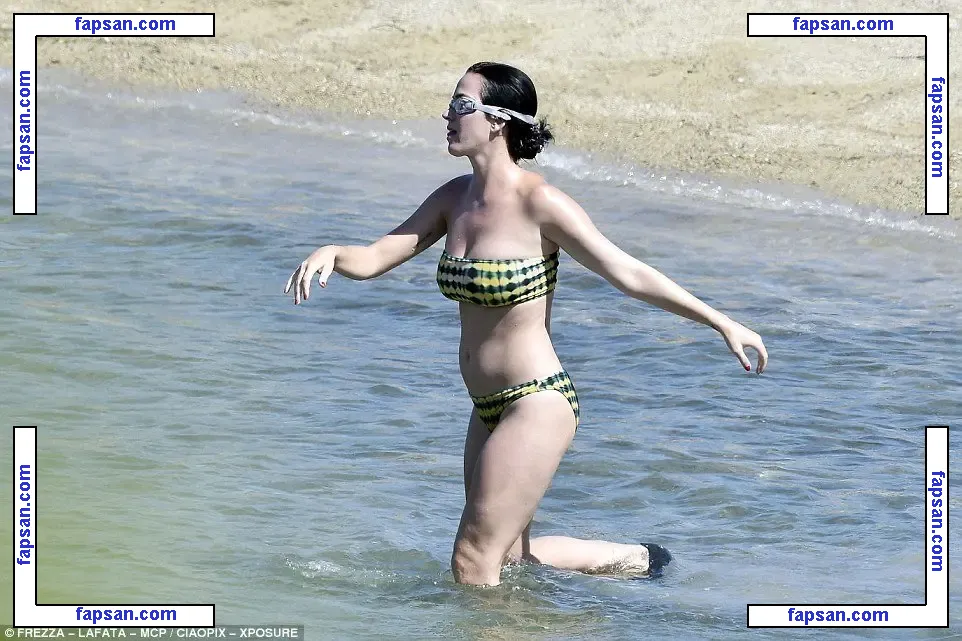Katy Perry nude photo #1398 from OnlyFans