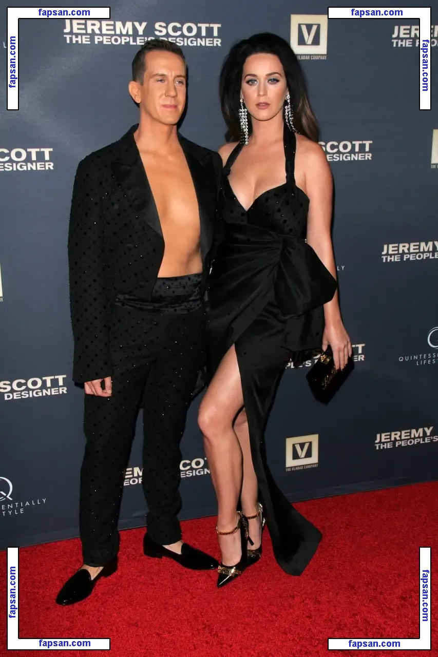 Katy Perry nude photo #1521 from OnlyFans
