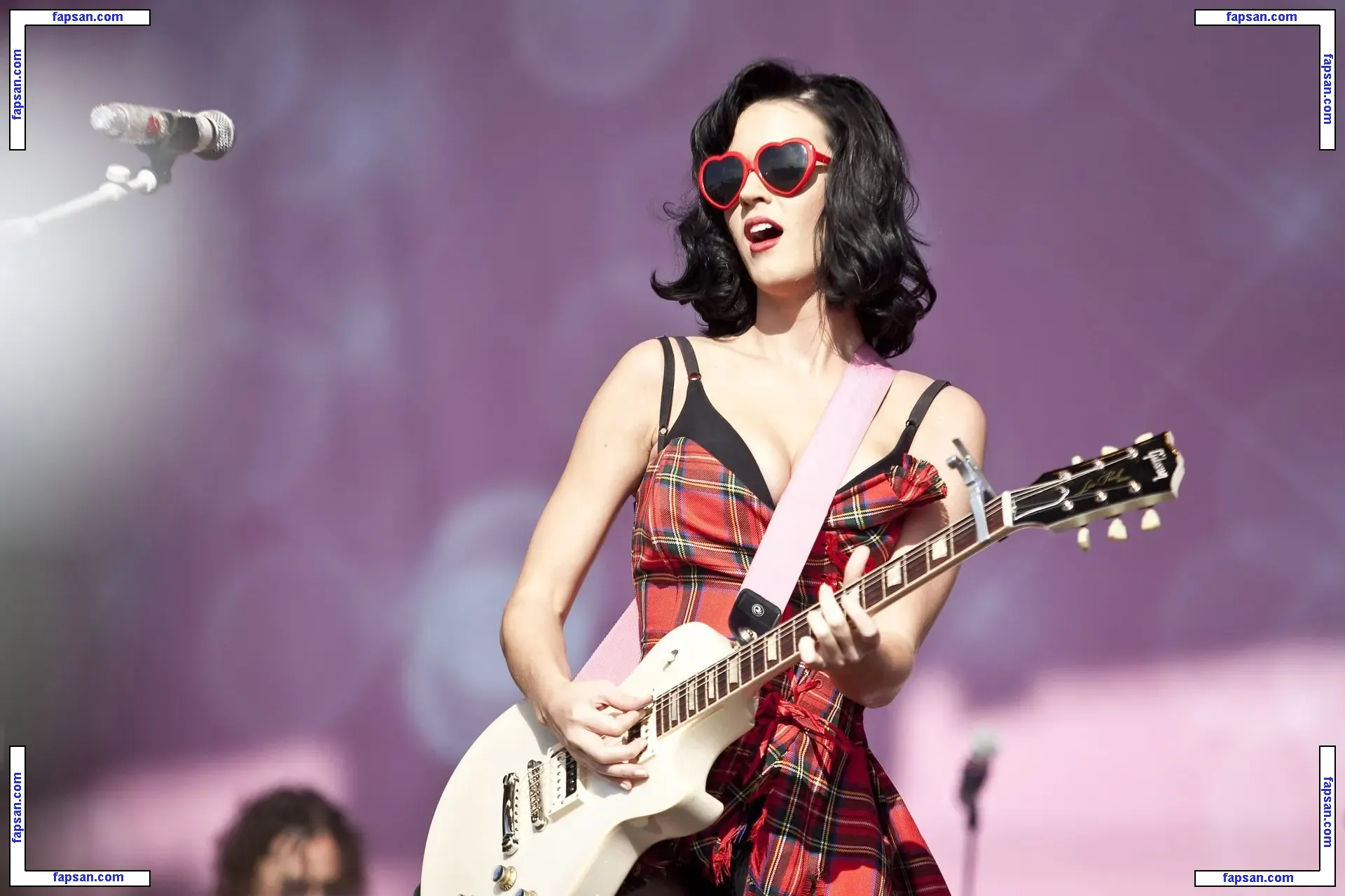 Katy Perry nude photo #1756 from OnlyFans