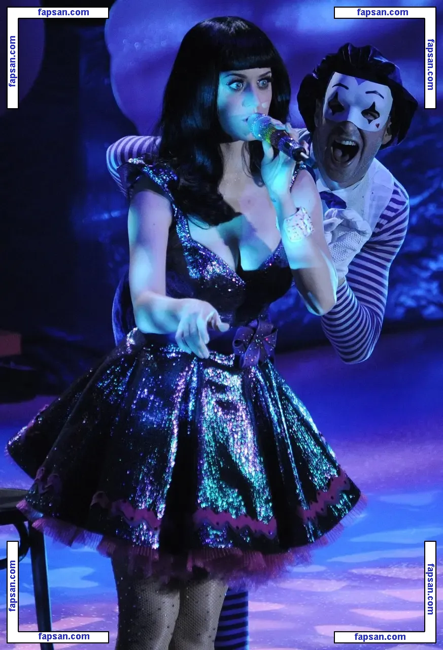 Katy Perry nude photo #1961 from OnlyFans