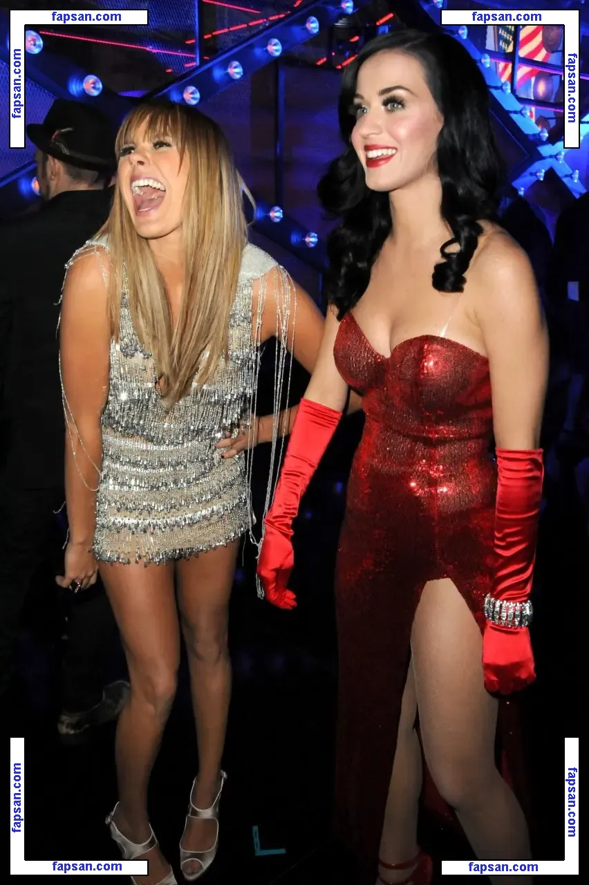 Katy Perry nude photo #2030 from OnlyFans