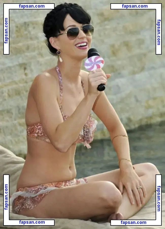 Katy Perry nude photo #2052 from OnlyFans
