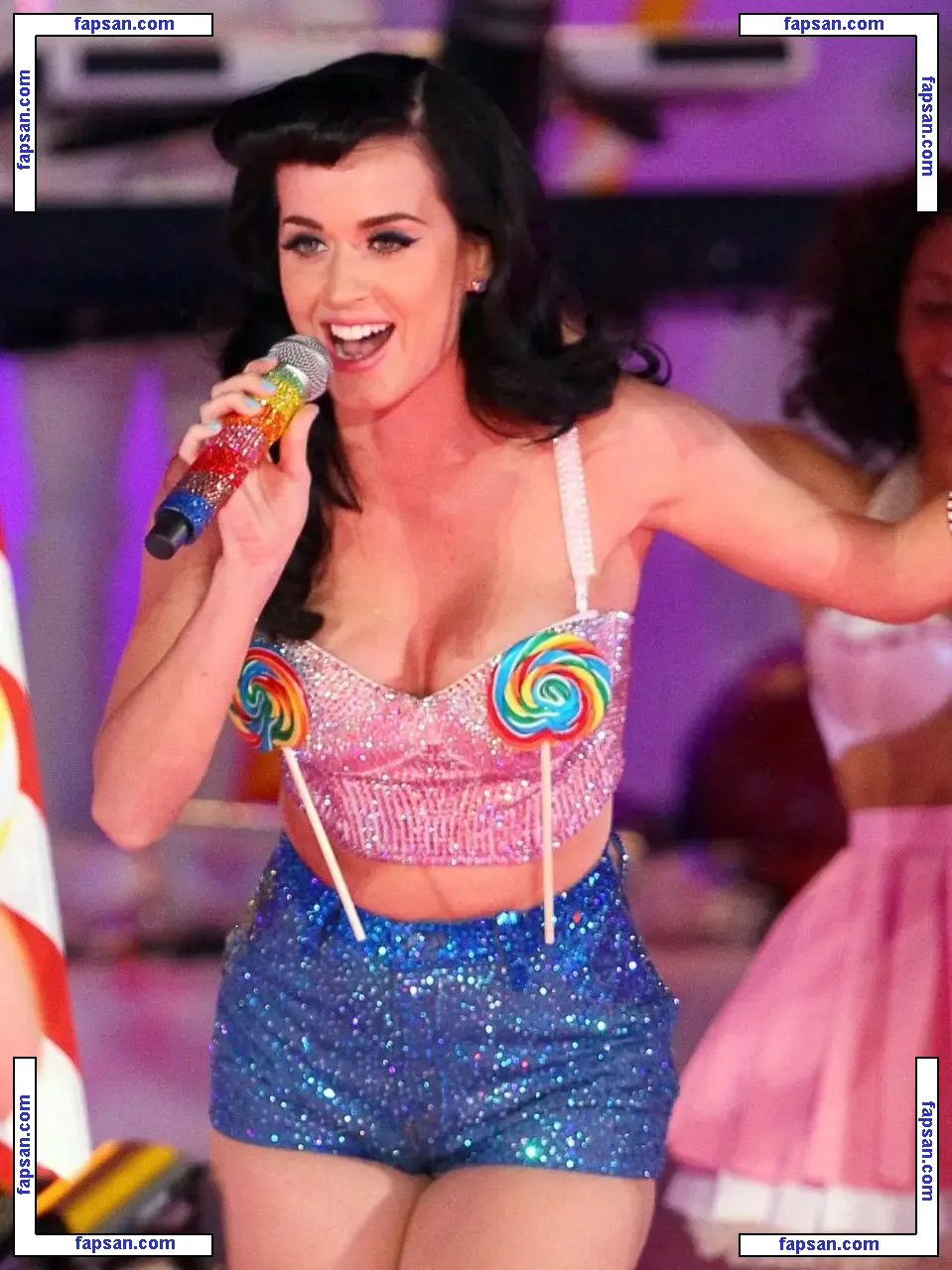 Katy Perry nude photo #2085 from OnlyFans