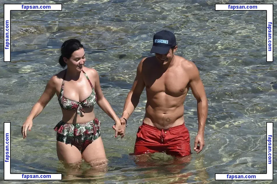 Katy Perry nude photo #2186 from OnlyFans