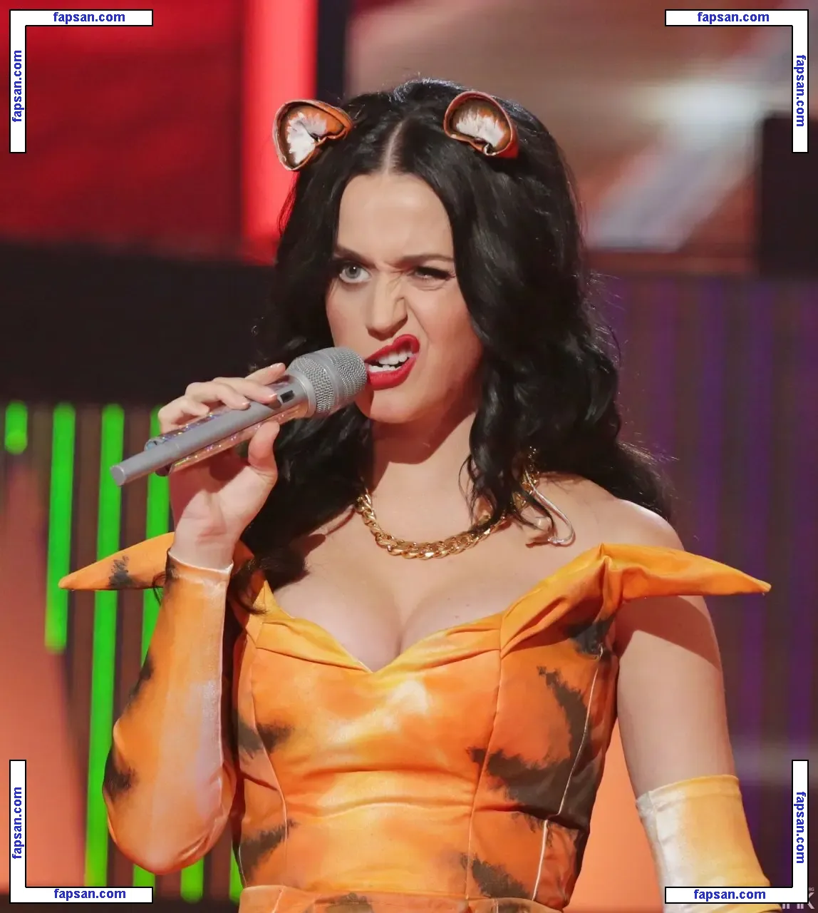 Katy Perry nude photo #2349 from OnlyFans