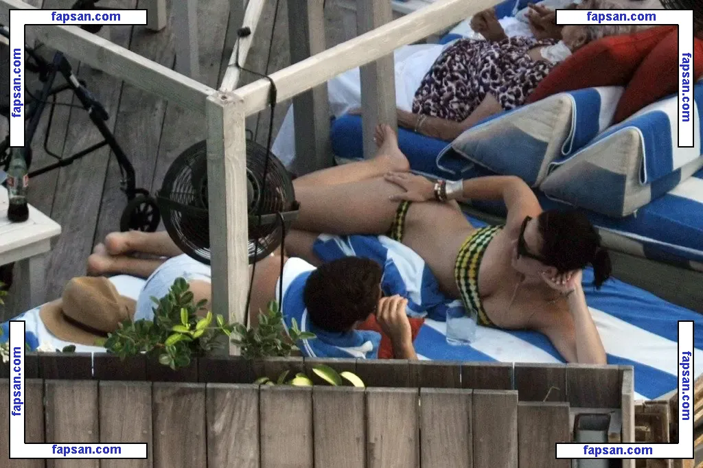 Katy Perry nude photo #2362 from OnlyFans