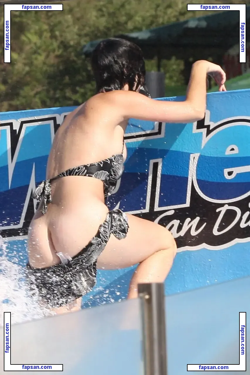 Katy Perry nude photo #2374 from OnlyFans