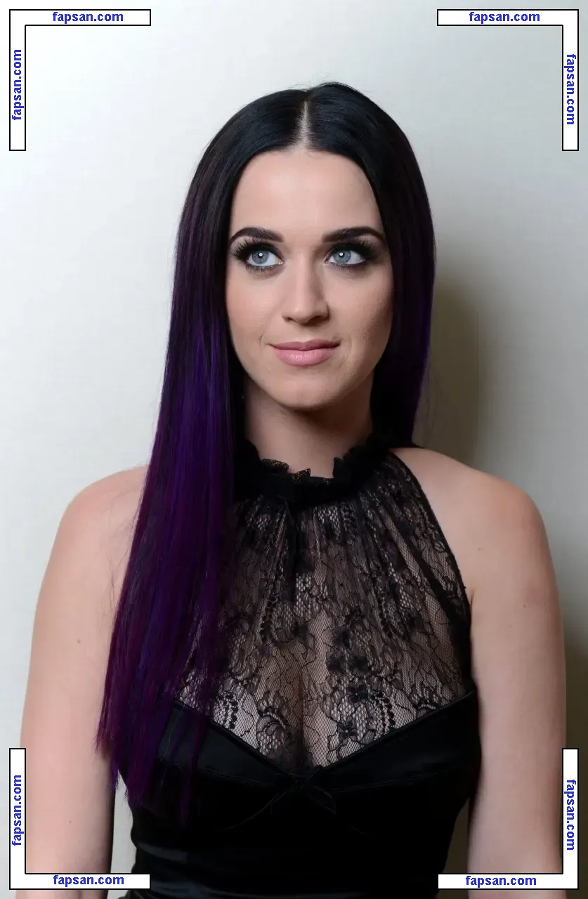 Katy Perry nude photo #2378 from OnlyFans