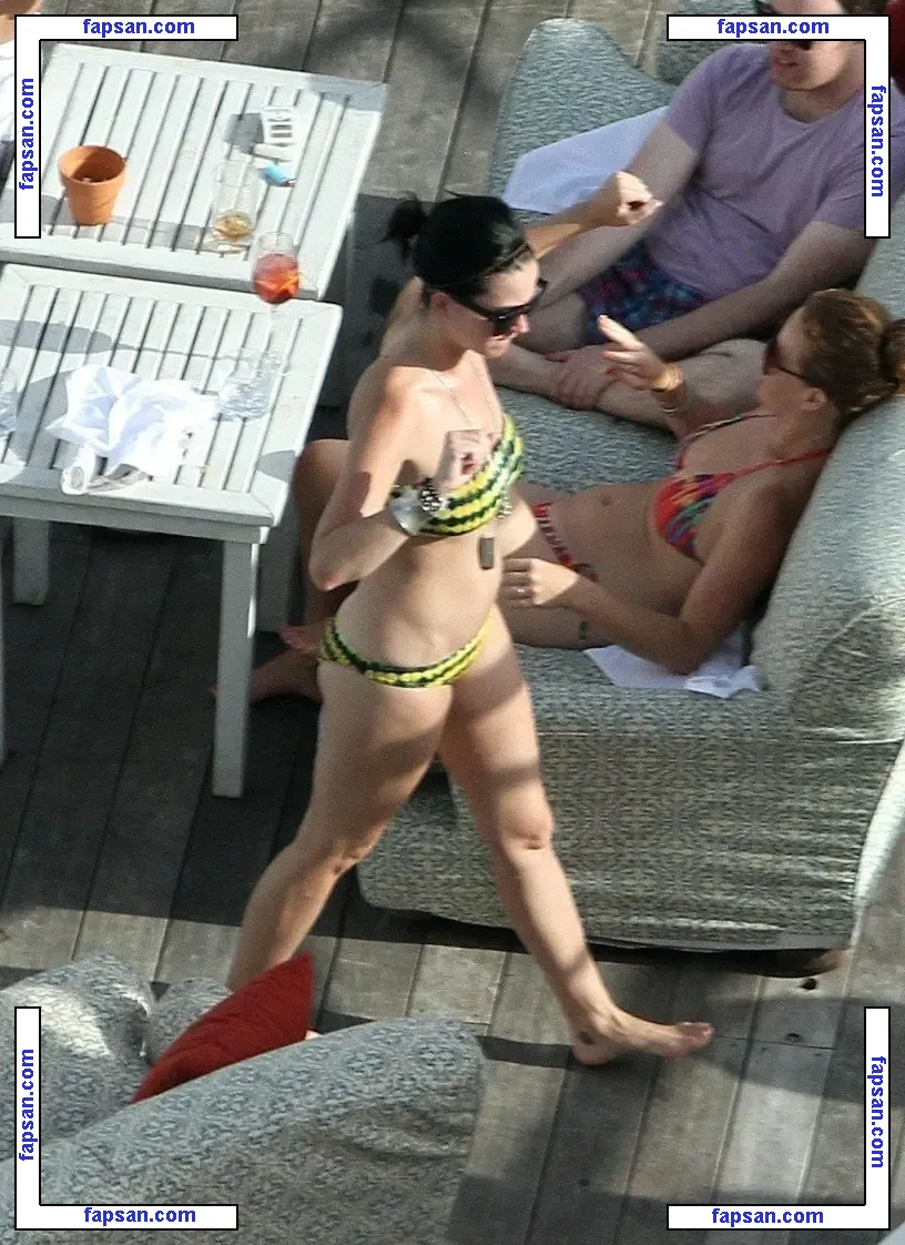 Katy Perry nude photo #2383 from OnlyFans