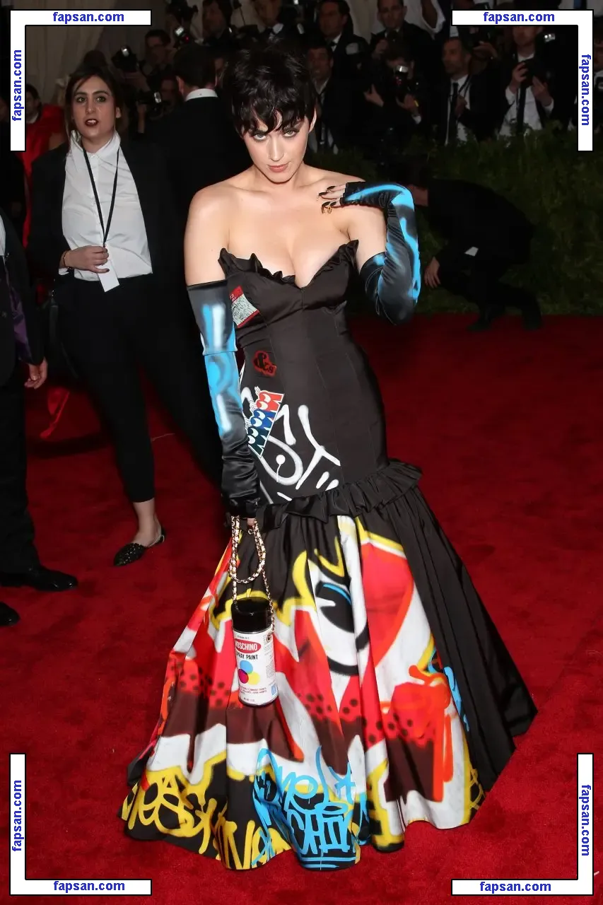 Katy Perry nude photo #2471 from OnlyFans