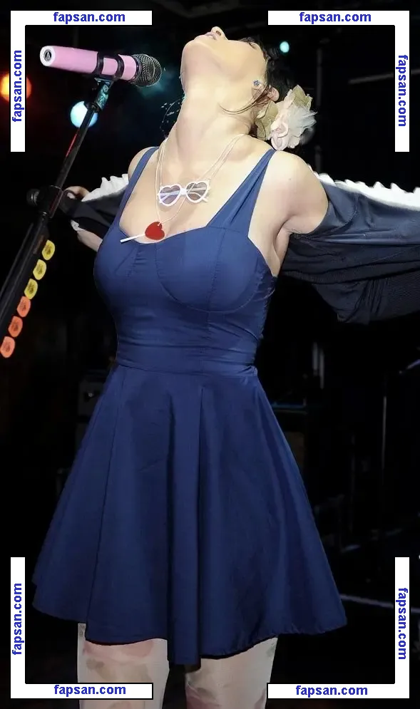 Katy Perry nude photo #2507 from OnlyFans