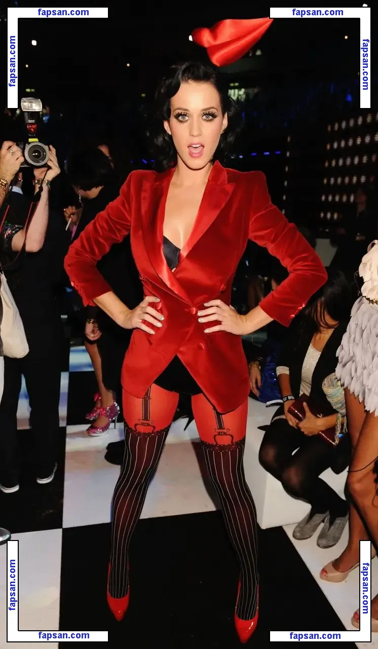 Katy Perry nude photo #2591 from OnlyFans