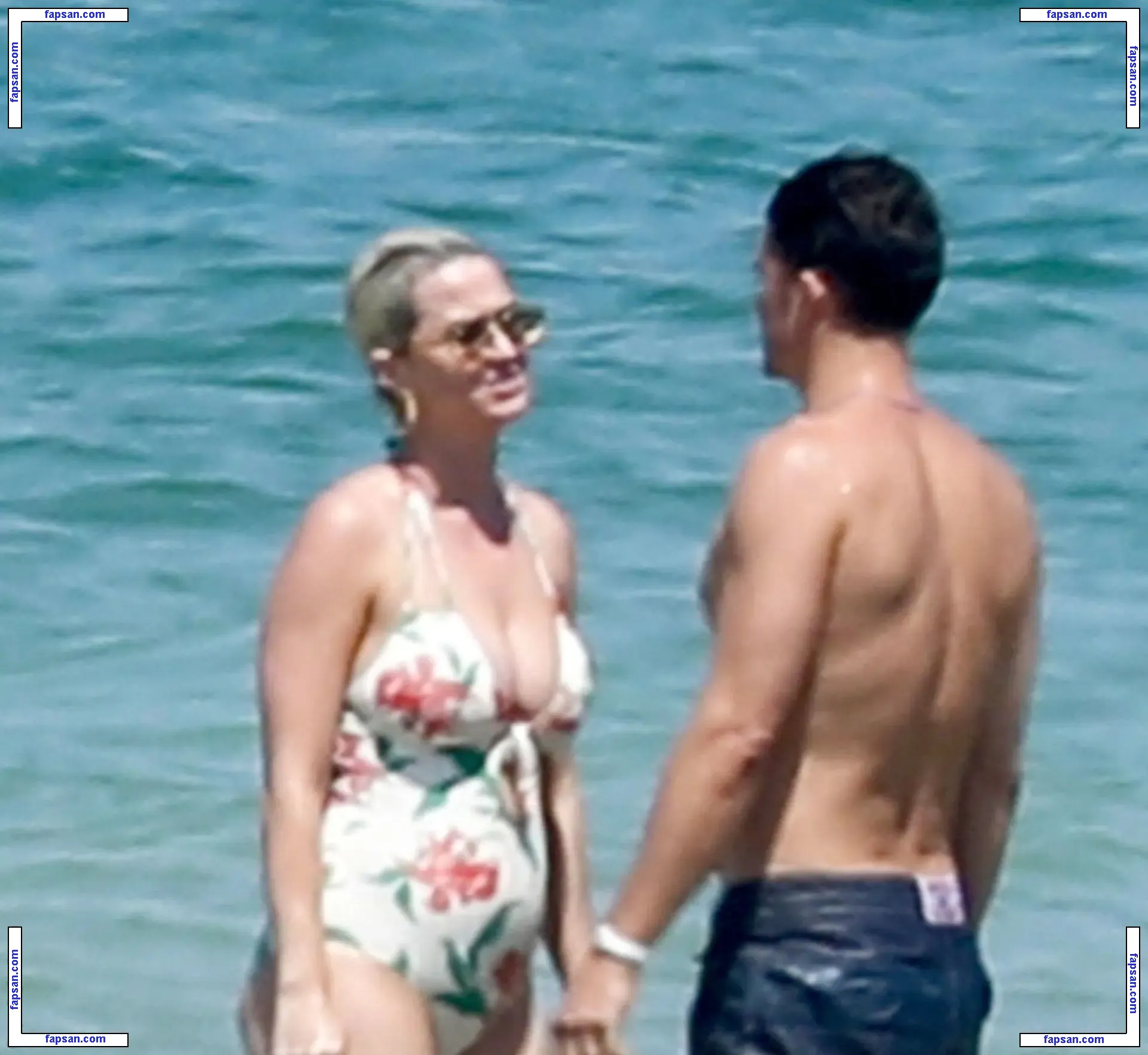 Katy Perry nude photo #2714 from OnlyFans