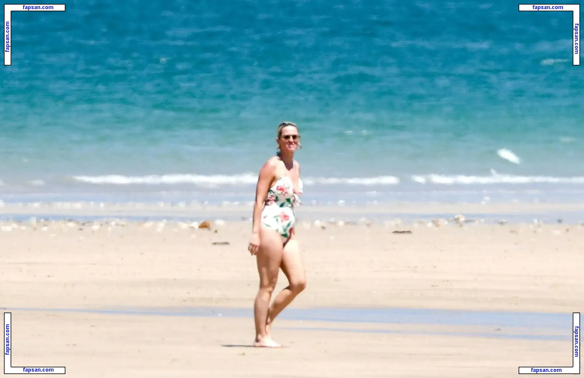 Katy Perry nude photo #2718 from OnlyFans