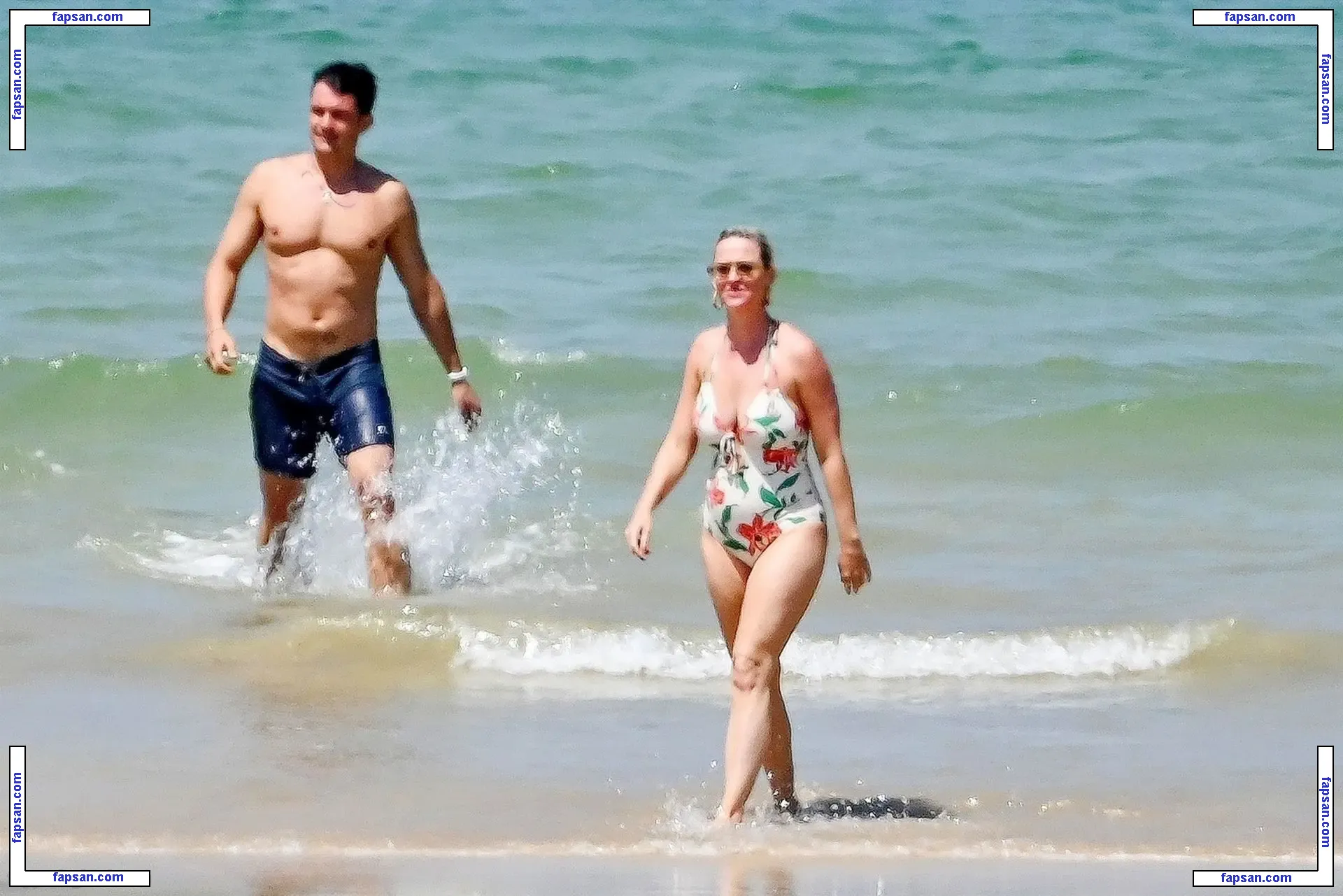 Katy Perry nude photo #2719 from OnlyFans