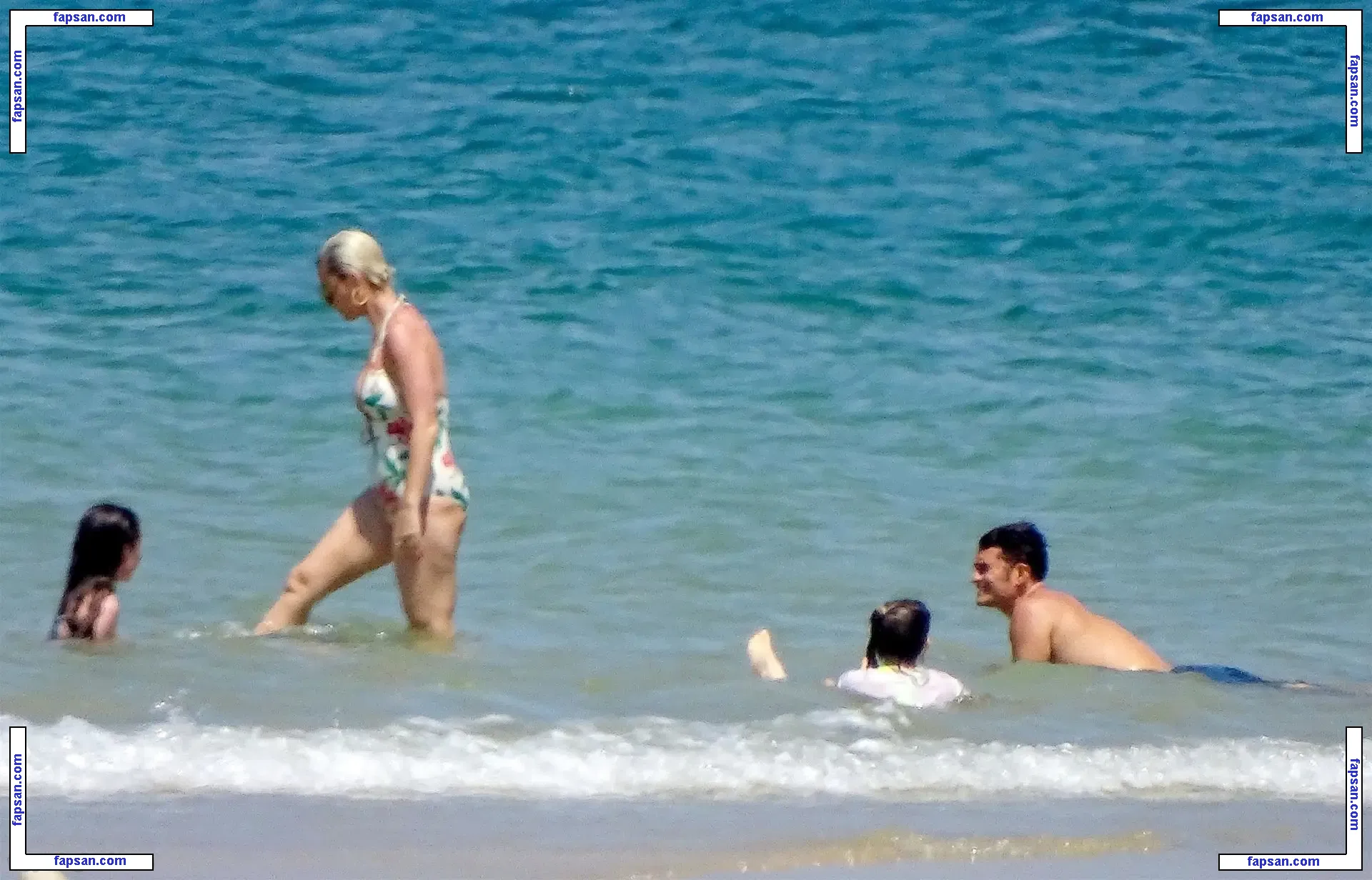 Katy Perry nude photo #2731 from OnlyFans