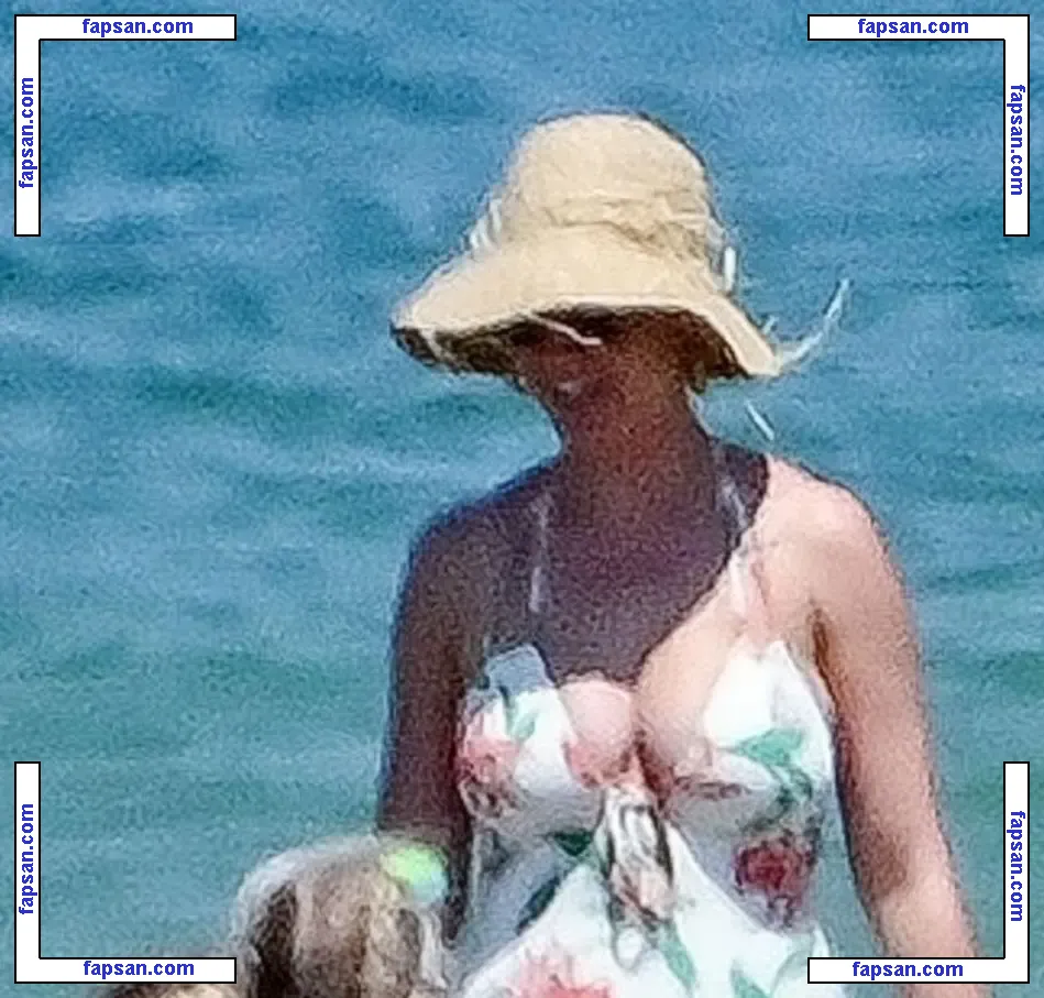 Katy Perry nude photo #2738 from OnlyFans