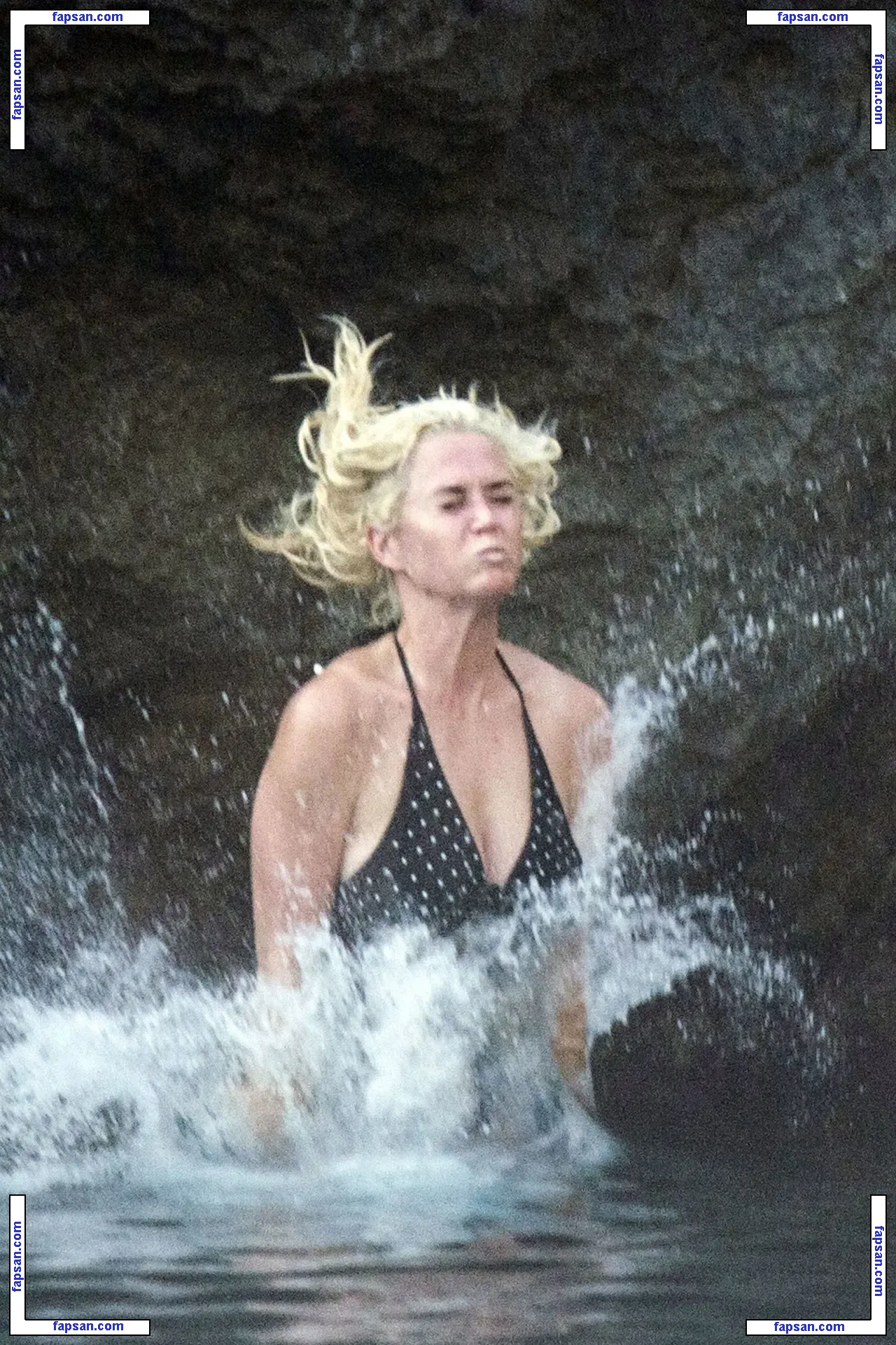 Katy Perry nude photo #2784 from OnlyFans