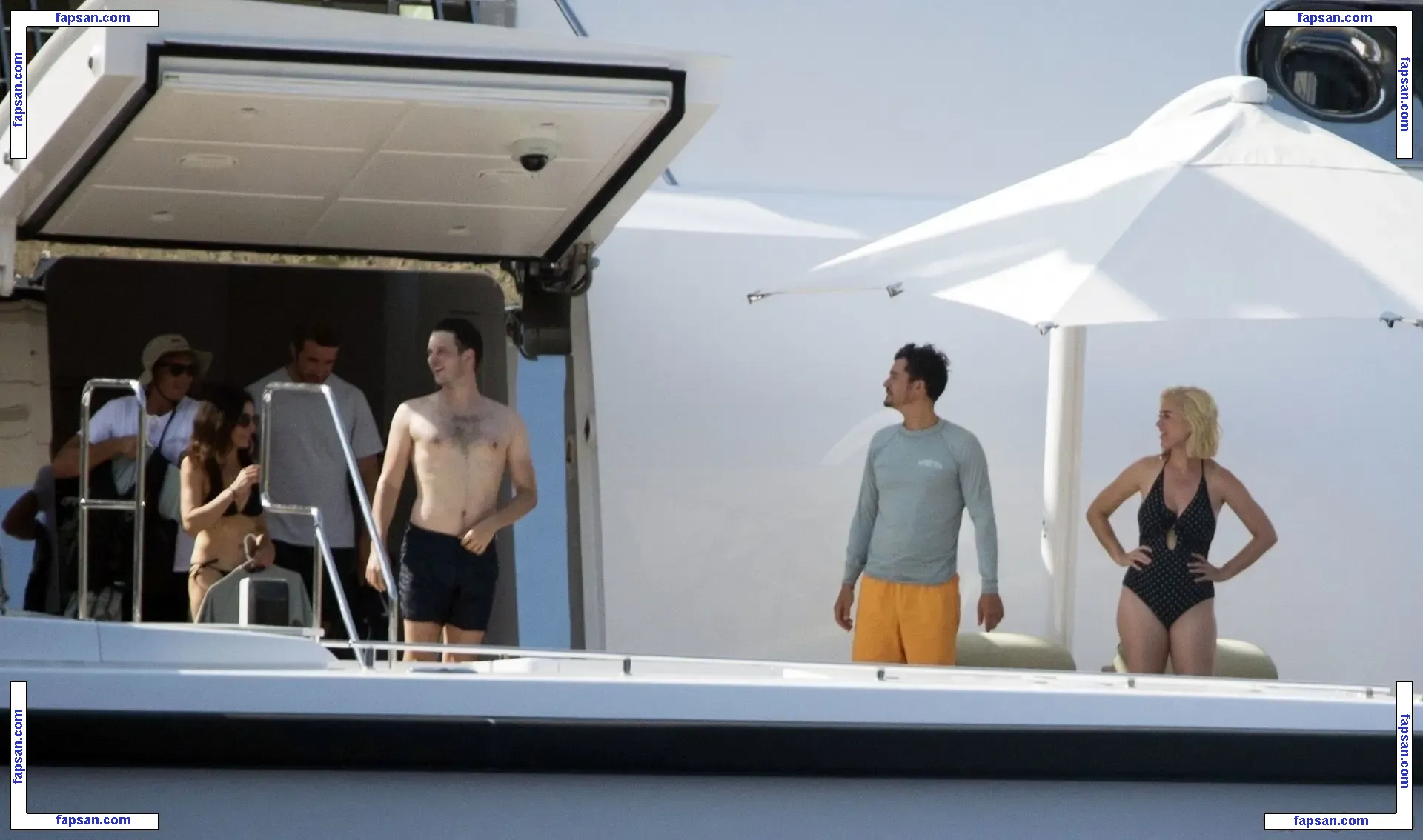 Katy Perry nude photo #2808 from OnlyFans